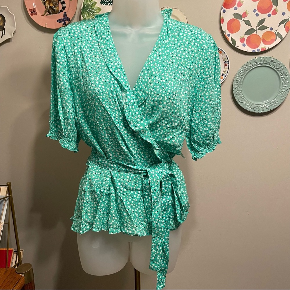 NWT - Old Navy Floral Wrap Blouse